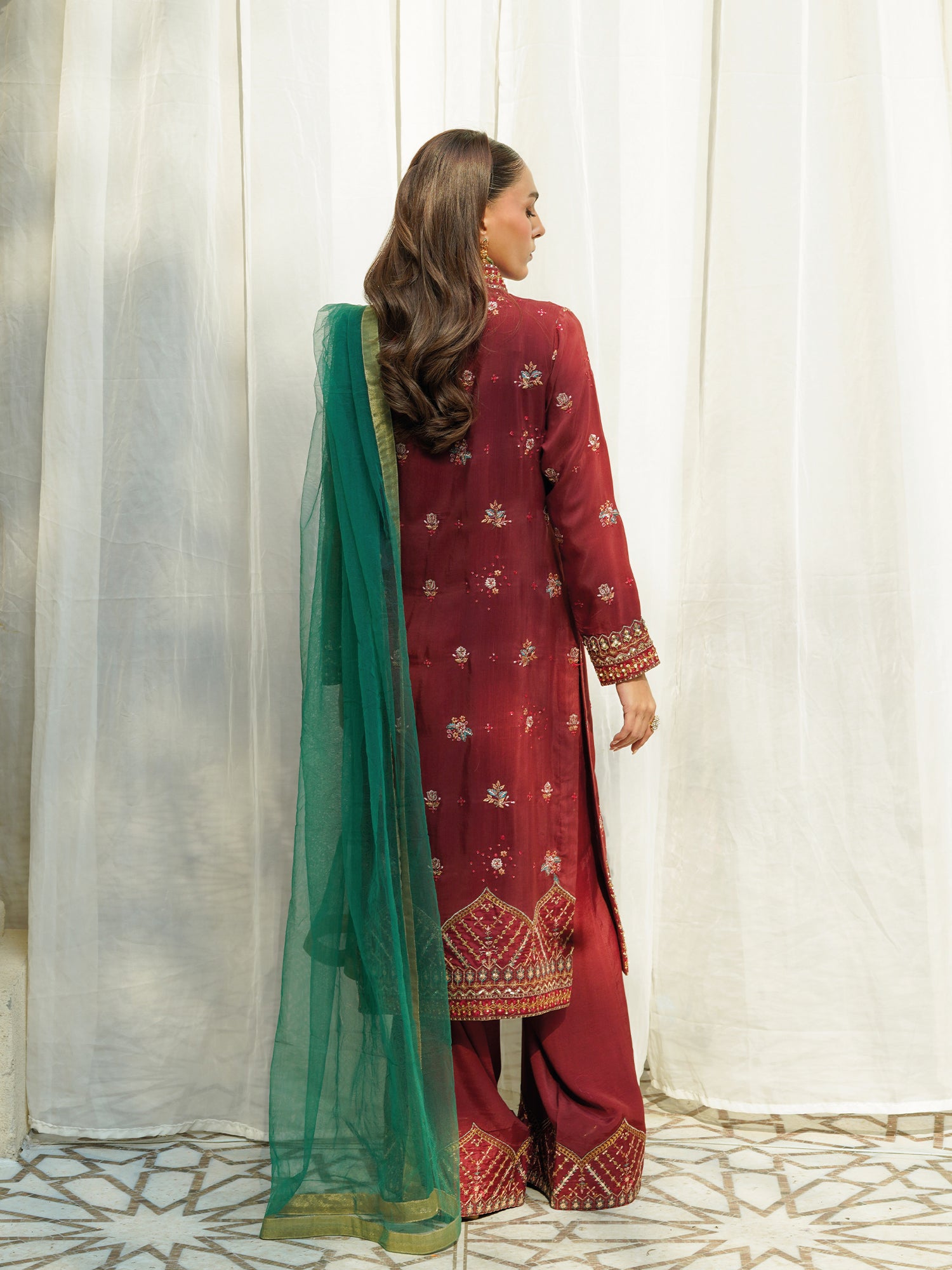 Hayat - 3 Piece Traditional Set